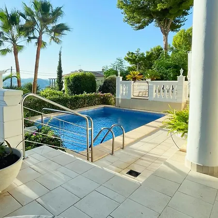 Willa Exklusive In Fuer Bis Zu 8 Personen, Mit Meerblick Und Pool *