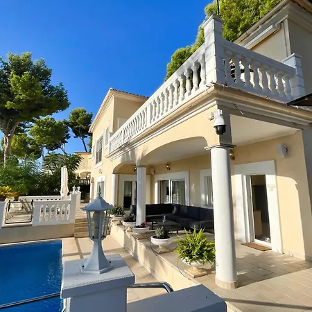 Exklusive In Fuer Bis Zu 8 Personen, Mit Meerblick Und Pool * Peguera